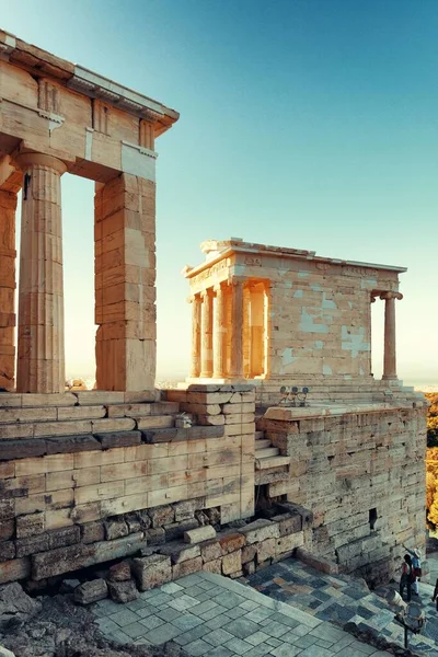 그리스 아테네의 아크로폴리스에 아테나 나이키 — 스톡 사진