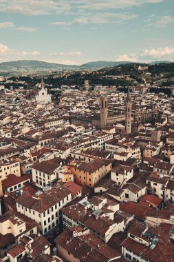İtalya 'da Floransa' nın çatı manzaralı şehir silueti