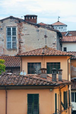 Lucca 'nın çatısı İtalya' da farklı stil