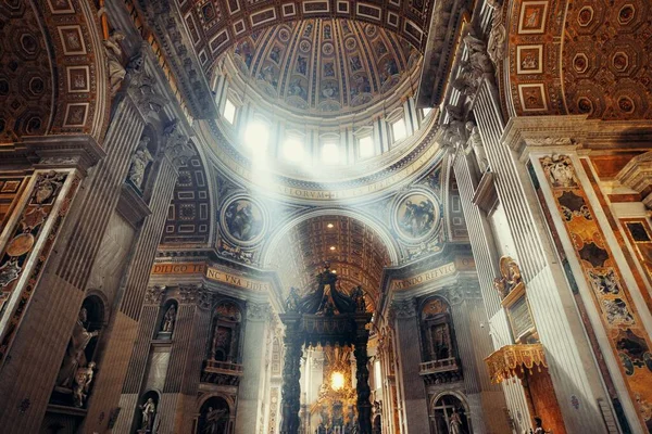Базиліка Святого Петра Світловим Променем Ватикані — стокове фото