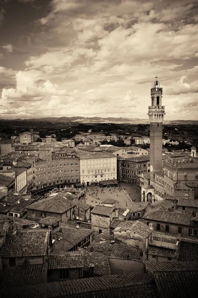 Középkori Város Siena Városkép Történelmi Épületek Városháza Harangtorony Olaszországban — Stock Fotó