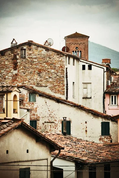 Lucca Dak Verschillende Stijl Italië — Stockfoto