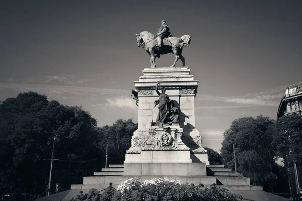 Giuseppe Garibaldi Monumento Milão Itália — Fotografia de Stock