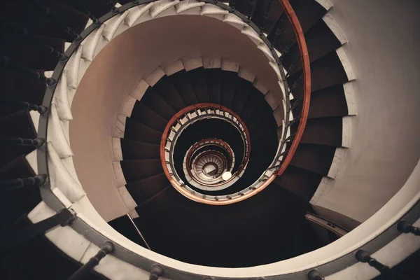 Escalera Caracol Edificio Antiguo Roma Italia — Foto de Stock