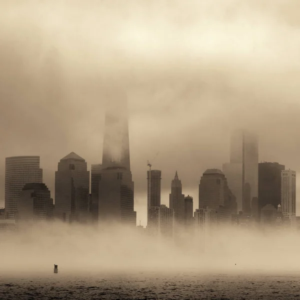 Distrik Bisnis Kota New York City Dalam Hari Berkabut — Stok Foto