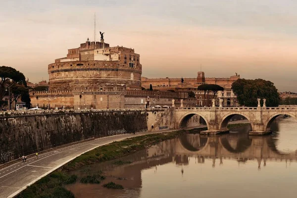 Castel Sant Angelo Włoszech Rzym Nad Tybrem — Zdjęcie stockowe