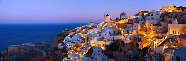 Небесна Лінія Санторіні Вночі Будівлями Греції — стокове фото