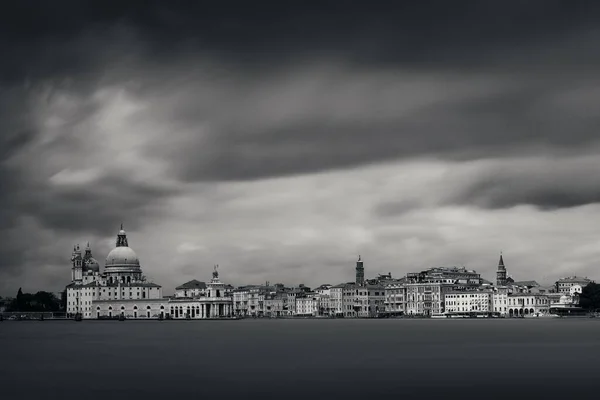 Ciudad Skyline Venecia Con Torre Reloj Cúpula Larga Exposición Vista — Foto de Stock