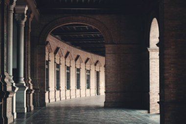 İspanya 'nın Sevilla şehrinde Plaza de Espana ya da İspanya Meydanı yakın çekim görüntüsü