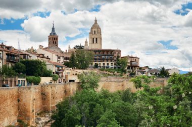 İspanya 'daki Segovia Katedrali' nin antik mimarisi. 