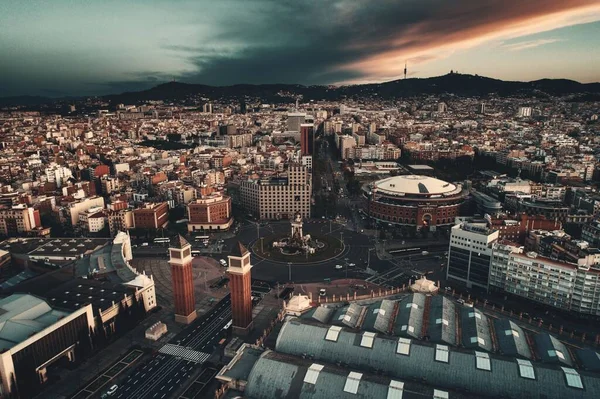 スペインのバルセロナでプラザ エスパーナの空中ビュー — ストック写真