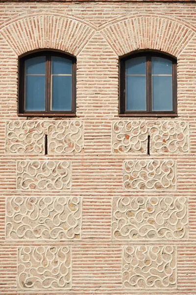 Okno Zabytkowy Budynek Segovia Widok Bliska Hiszpanii — Zdjęcie stockowe