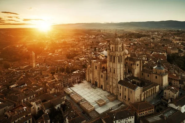 Letecký Pohled Katedrálu Segovia Při Východu Slunce Španělsku — Stock fotografie