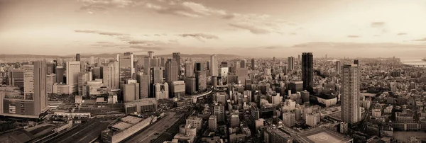 大阪市街の屋上からの眺め — ストック写真