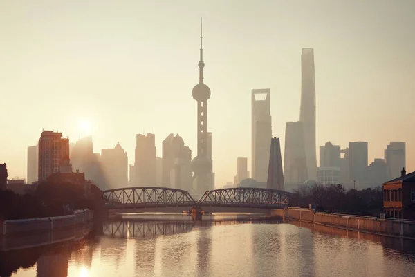 Shanghai Matin Avec Ciel Ensoleillé Reflets Eau Chine — Photo