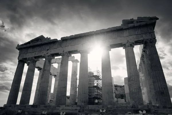 그리스 아테네의 아크로폴리스에 파르테논 폐쇄되다 — 스톡 사진