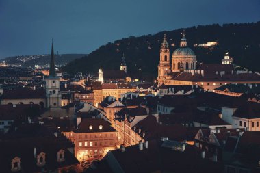 Çek Cumhuriyeti Prag 'da gece sahnesi