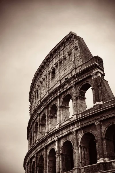 Nahaufnahme Des Kolosseums Dem Weltbekannten Wahrzeichen Und Symbol Roms Italien — Stockfoto