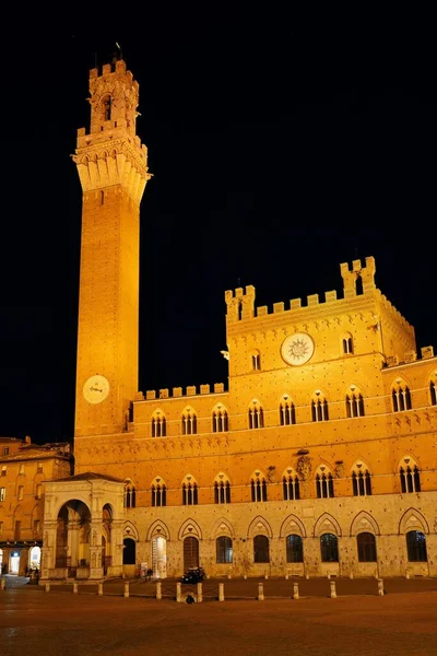 City Hall Bell Tower Close Seup Night Siena Italy — стоковое фото