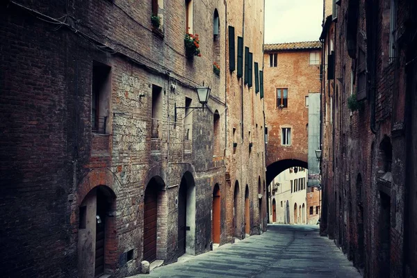 Vue Sur Rue Avec Vieux Bâtiments Sienne Italie — Photo