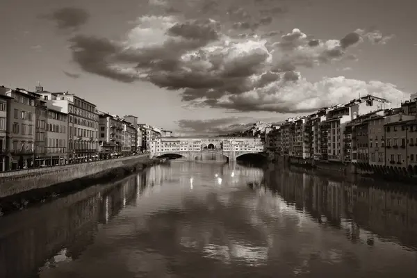 Ponte Vecchio Rivier Arno Florence Italië Monochroom — Stockfoto