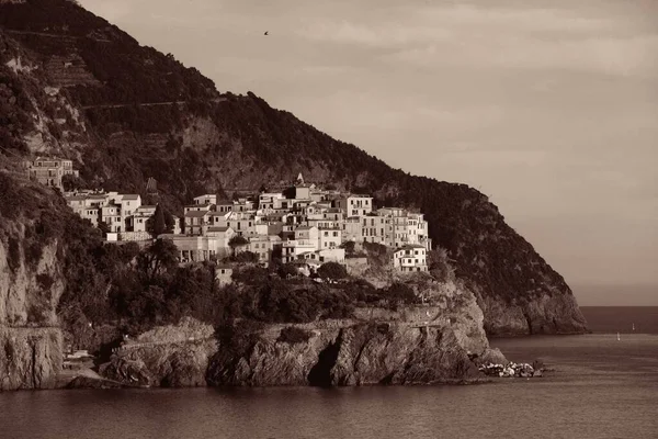 Budynki Manarola Oglądane Corniglia Cinque Terre Włoszech — Zdjęcie stockowe