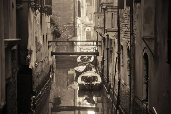 베니스 운하에 이탈리아 — 스톡 사진