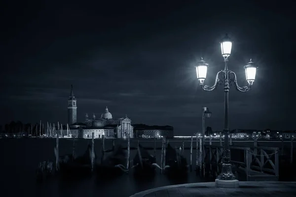 Venecia Noche Con Farola Iglesia San Giorgio Maggiore Italia —  Fotos de Stock