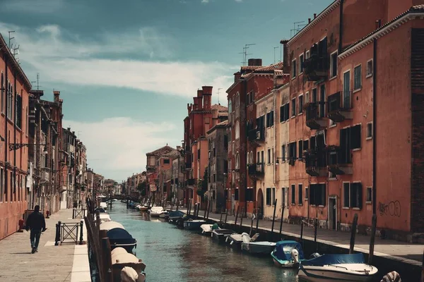 Veneza Vista Canal Com Edifícios Históricos Itália — Fotografia de Stock