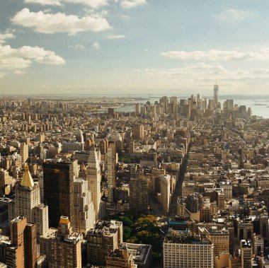 New York City şehir merkezi gökyüzü manzarası.