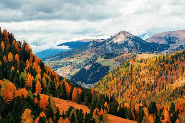 Dolomitas Follaje Colorido Otoño Con Paisaje Natural Norte Italia — Foto de Stock