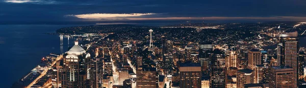 Vista Panorâmica Telhado Seattle Com Arquitetura Urbana Noite — Fotografia de Stock