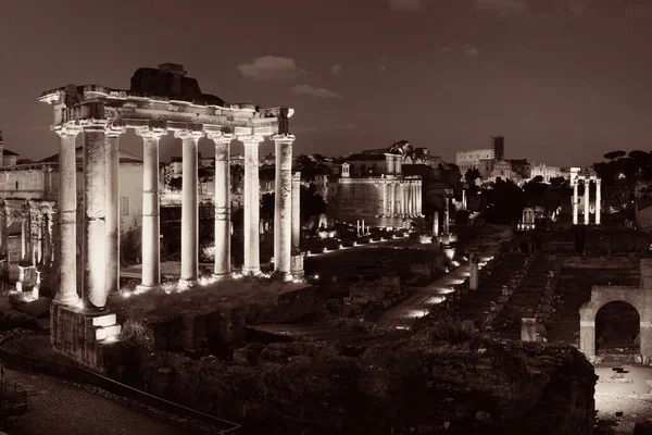 Fórum Roma Com Ruínas Arquitetura Antiga Noite Itália — Fotografia de Stock