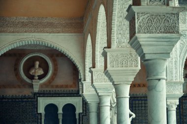 Casa de Pilatos İspanya, Sevilla 'da güzel desenler ve dekorasyon..