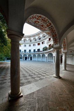 İspanya, Sevilla 'da Plaza del Cabildo.