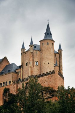 İspanya 'nın ünlü simgesi Segovyalı Alcazar.