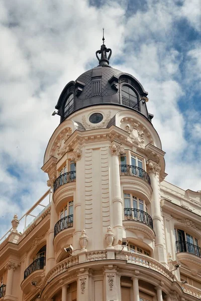 Madrid Történelmi Épület Vértes Megtekintése Spanyolországban — Stock Fotó
