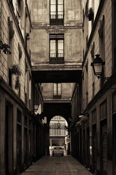 Vue Sur Rue Petite Ruelle Avec Bâtiments Historiques Madrid Espagne — Photo