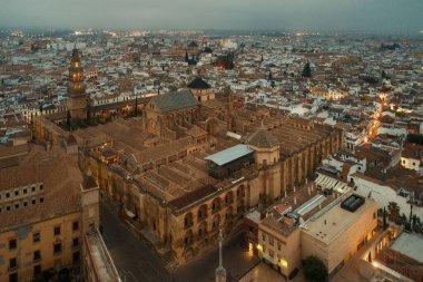 İspanya 'daki Cordoba Camii hava manzaralı..