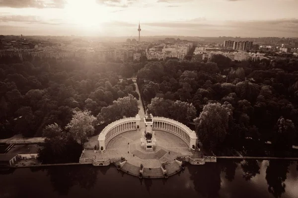 Vista Aérea Monumento Alfonso Xii Parque Retiro Nascer Sol Madrid — Fotografia de Stock