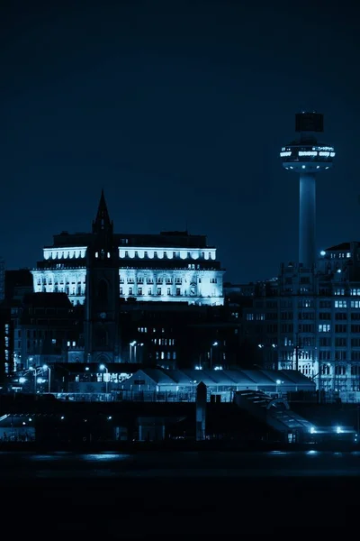 Paisaje Urbano Del Skyline Liverpool Por Noche Con Edificios Inglaterra —  Fotos de Stock