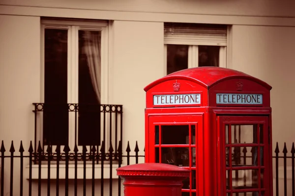 Cabine Telefônica Vermelha Caixa Correio Rua Londres Como Ícones Famosos — Fotografia de Stock