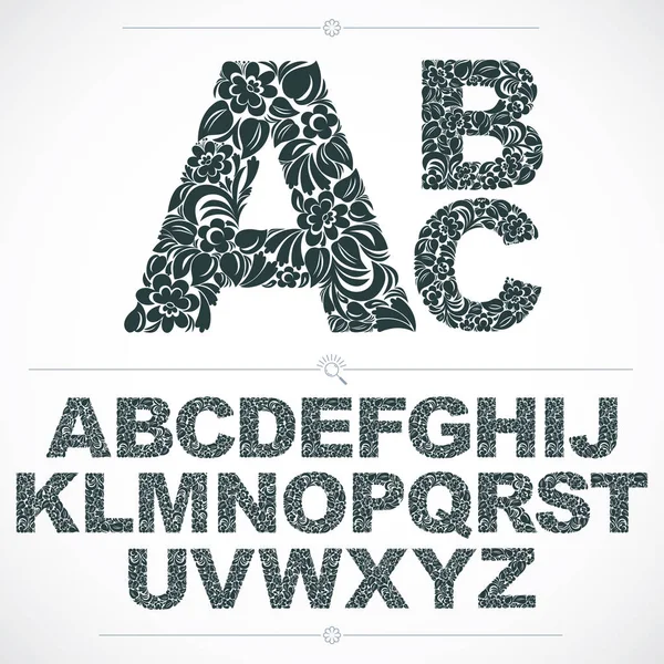 Verzameling van brieven lettertype met bloemmotief — Stockvector