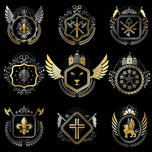 Conjunto de emblemas heráldicos con coronas reales — Vector de stock