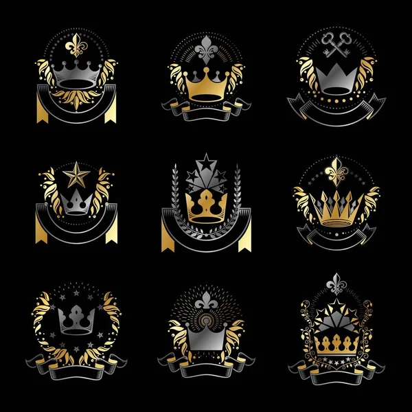 王冠と紋章エンブレムのセット — ストックベクタ