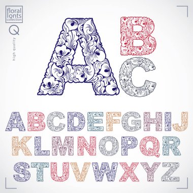 çizilmiş çiçek yazı tipi