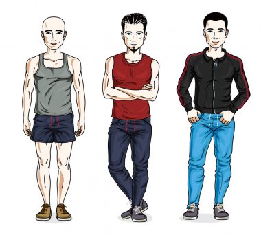 Yakışıklı genç erkekler poz