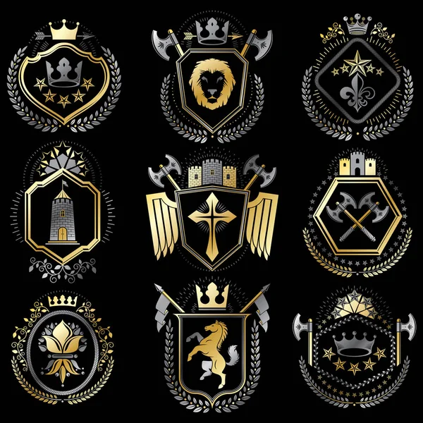 Eine Reihe luxuriöser heraldischer Vorlagen. — Stockvektor