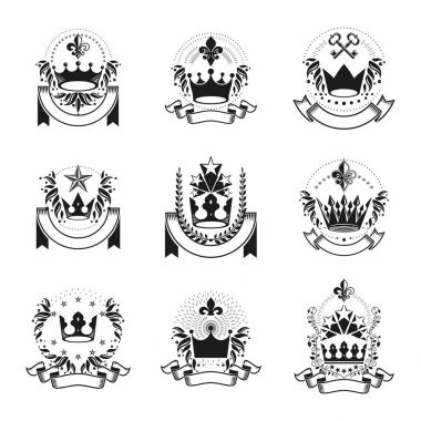 İmparatorluk tacı olan kanatlı Insignia