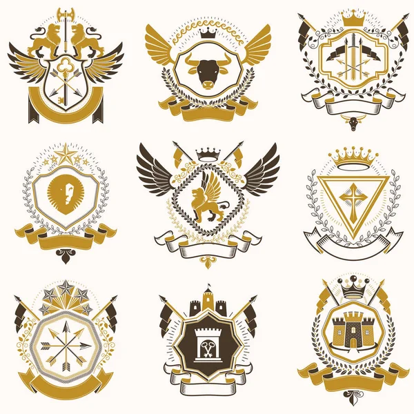 Set of antique heraldic templates — Stock Vector